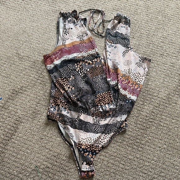 BCBGeneration Tops - BCBGeneration Multicolor Dotted Bodysuit
